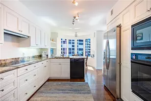 4251 Gulf Shore Blvd N, Naples, FL 34103 - Photo 7