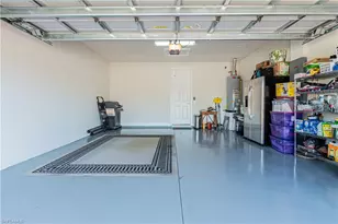 7658 Jacaranda Ln, Naples, FL 34114 - Photo 33