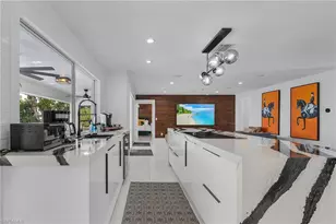 2530 SE 28th St, Cape Coral, FL 33904 - Photo 7