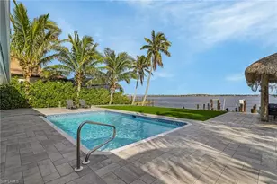 2530 SE 28th St, Cape Coral, FL 33904 - Photo 23