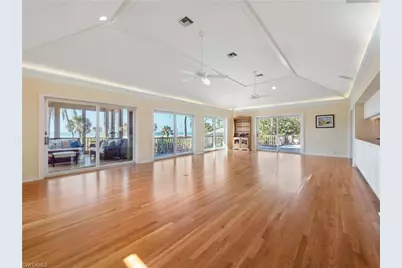 16530 Captiva Dr, Captiva, FL 33924 - Photo 17