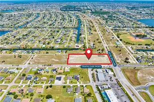 815 Trafalgar Pkwy W, Cape Coral, FL 33991 - Photo 3