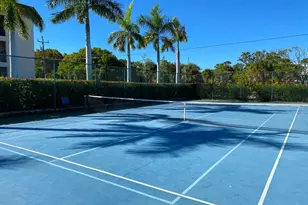 671 E Gulf Dr, Sanibel, FL 33957 - Photo 25