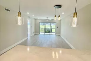 9 High Point Cir N, Naples, FL 34103 - Photo 3