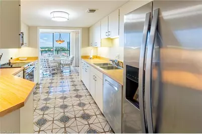 4901 Gulf Shore Blvd N #903, Naples, FL 34103 - Photo 7