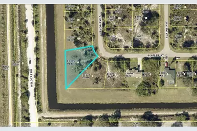 1274 Genoa Ave S, Fort Myers, FL 33913 - Photo 3