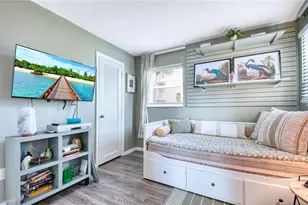 175 Turtle Lake Ct, Naples, FL 34105 - Photo 9