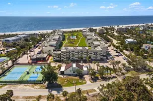 979 E Gulf Dr, Sanibel, FL 33957 - Photo 21