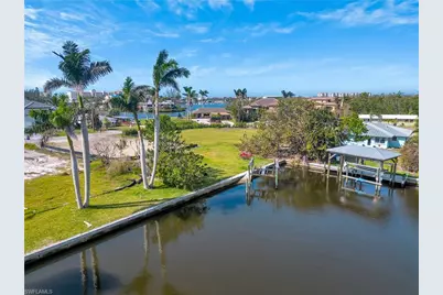 4884-4886 Esplanade St, Bonita Springs, FL 34134 - Photo 3