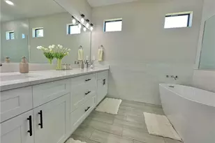 4600 Key Largo Ln, Bonita Springs, FL 34134 - Photo 13