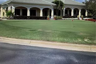 3555 Laurel Greens Ln N, Naples, FL 34119 - Photo 23