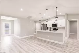 2721 SW 4th Terrace, Cape Coral, FL 33991 - Photo 11