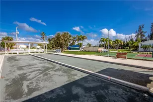 7126 Ladyfish Dr, Saint James City, FL 33956 - Photo 33