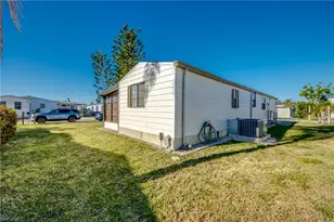 7126 Ladyfish Dr, Saint James City, FL 33956 - Photo 27