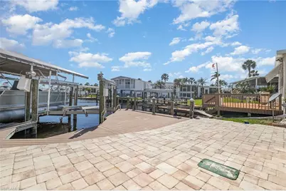 11181 Azalea Ln, Fort Myers Beach, FL 33931 - Photo 25