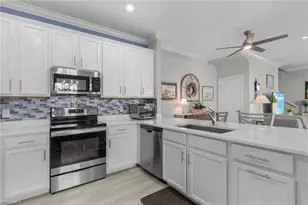 2701 Citrus St, Naples, FL 34120 - Photo 9