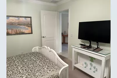 3013 Futuna Ln, Naples, FL 34119 - Photo 11