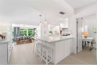 2180 Harbor Ln, Naples, FL 34104 - Photo 5