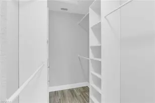 1660 Royal Cir, Naples, FL 34112 - Photo 17