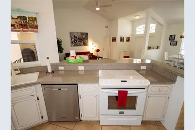 1822 SE 20th St, Cape Coral, FL 33990 - Photo 19