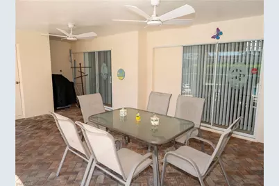 1822 SE 20th St, Cape Coral, FL 33990 - Photo 9