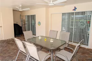 1822 SE 20th St, Cape Coral, FL 33990 - Photo 9