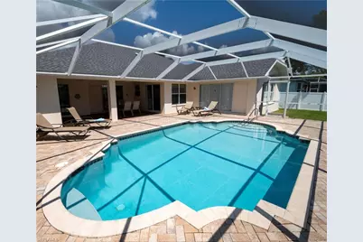 1822 SE 20th St, Cape Coral, FL 33990 - Photo 5