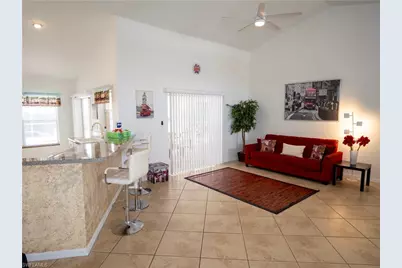 1822 SE 20th St, Cape Coral, FL 33990 - Photo 13