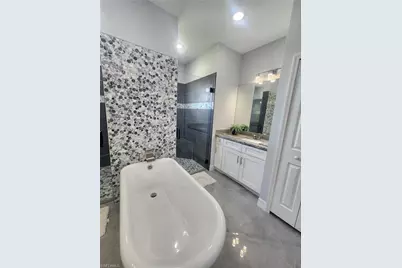 406 Muriel St, Lehigh Acres, FL 33972 - Photo 29