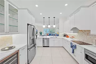 831 Sailaway Ln, Naples, FL 34108 - Photo 9