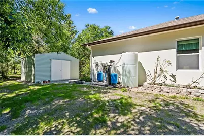 235 6th St SE, Naples, FL 34117 - Photo 33