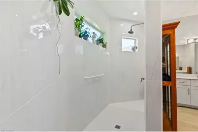 235 6th St SE, Naples, FL 34117 - Photo 21