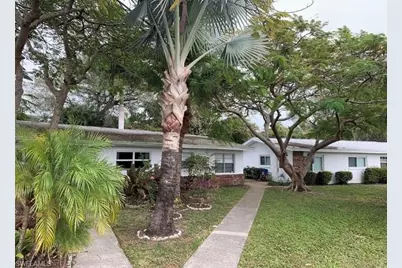 819 Courtington Ln #2, Fort Myers, FL 33919 - Photo 1