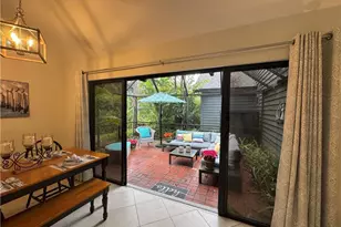 1281 Solana Rd, Naples, FL 34103 - Photo 7