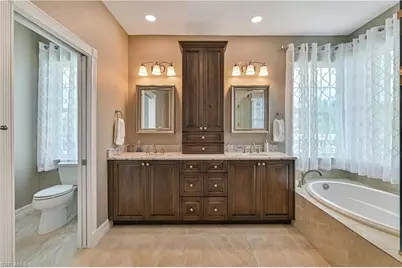 3102 SE 22nd Ave, Cape Coral, FL 33904 - Photo 25