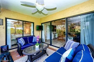 566 Beachwalk Cir, Naples, FL 34108 - Photo 23