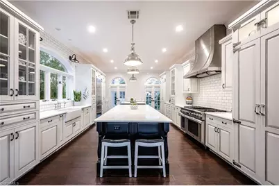 13189 Valewood Dr, Naples, FL 34119 - Photo 11