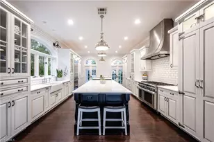 13189 Valewood Dr, Naples, FL 34119 - Photo 11