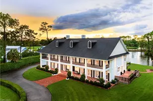 13189 Valewood Dr, Naples, FL 34119 - Photo 3