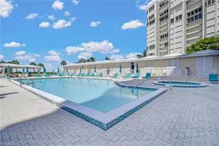 4041 Gulf Shore Blvd N, Naples, FL 34103 - Photo 31