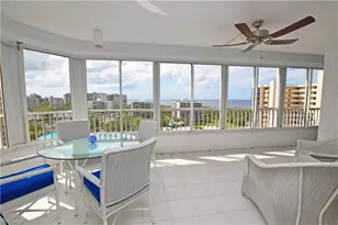 21 Bluebill Ave, Naples, FL 34108 - Photo 3