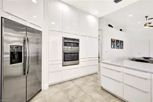 304 NE 14th Ave, Cape Coral, FL 33909 - Photo 11