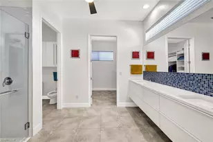 304 NE 14th Ave, Cape Coral, FL 33909 - Photo 15