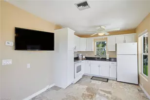 18481 Pioneer Rd, Fort Myers, FL 33908 - Photo 37
