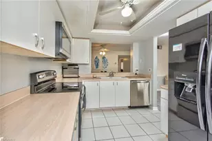 7360 Glenmoor Ln, Naples, FL 34104 - Photo 9