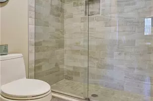 3062 Sandpiper Bay Cir, Naples, FL 34112 - Photo 17