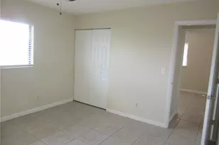 3215 Skyline Blvd, Cape Coral, FL 33914 - Photo 17