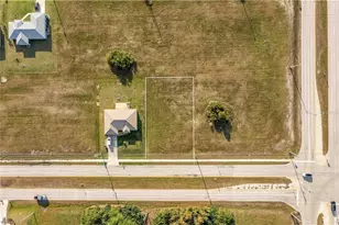 10 El Dorado Blvd S, Cape Coral, FL 33991 - Photo 7