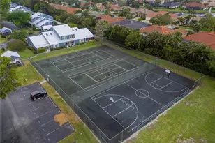 3368 Timberwood Cir, Naples, FL 34105 - Photo 21