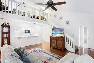 3368 Timberwood Cir, Naples, FL 34105 - Photo 5